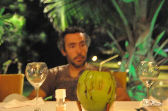 De volta aos trópicos, no hotel em Fortim, litoral do Ceará